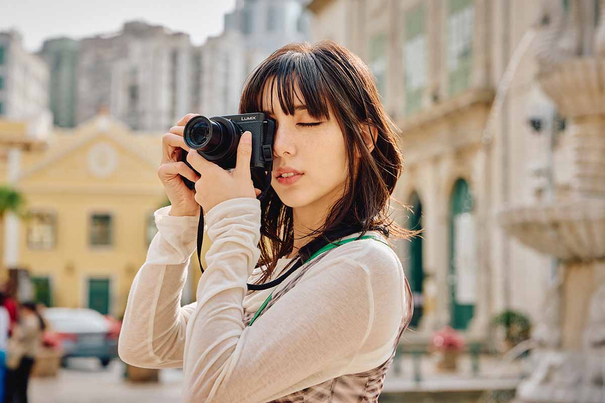 Panasonic LUMIX L10 Compact Digital Camera