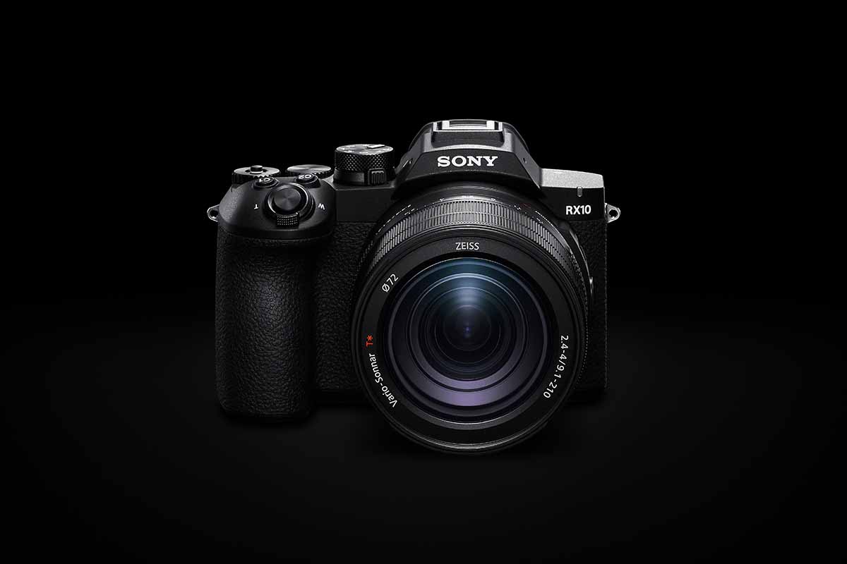 Meet the RX10 V – Sony Debutes Fifth Gen All-in-One Super Zoom